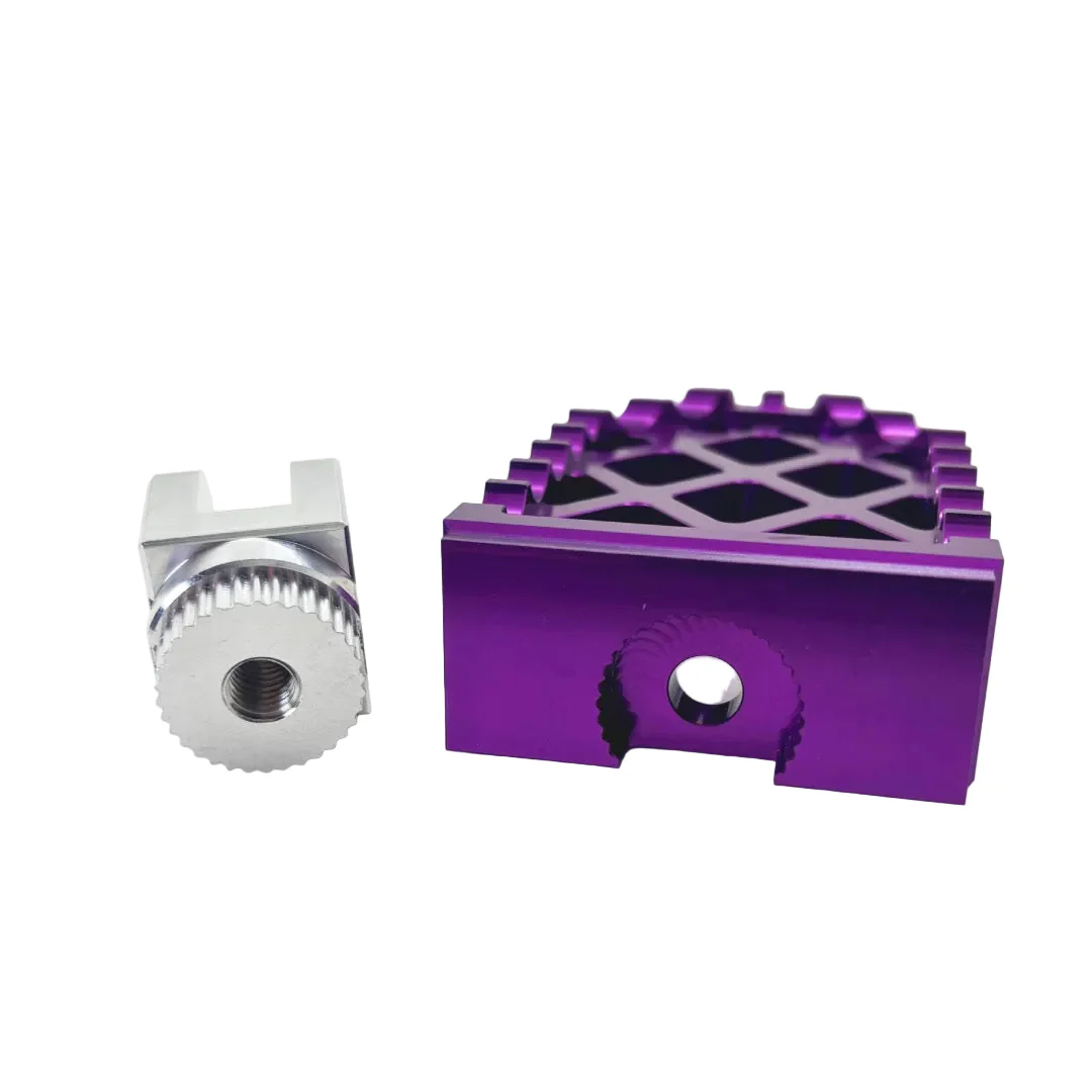 442 PARTS - Repose-pieds VIOLET avec sliders - Toutes Harley-Davidson - Image 4