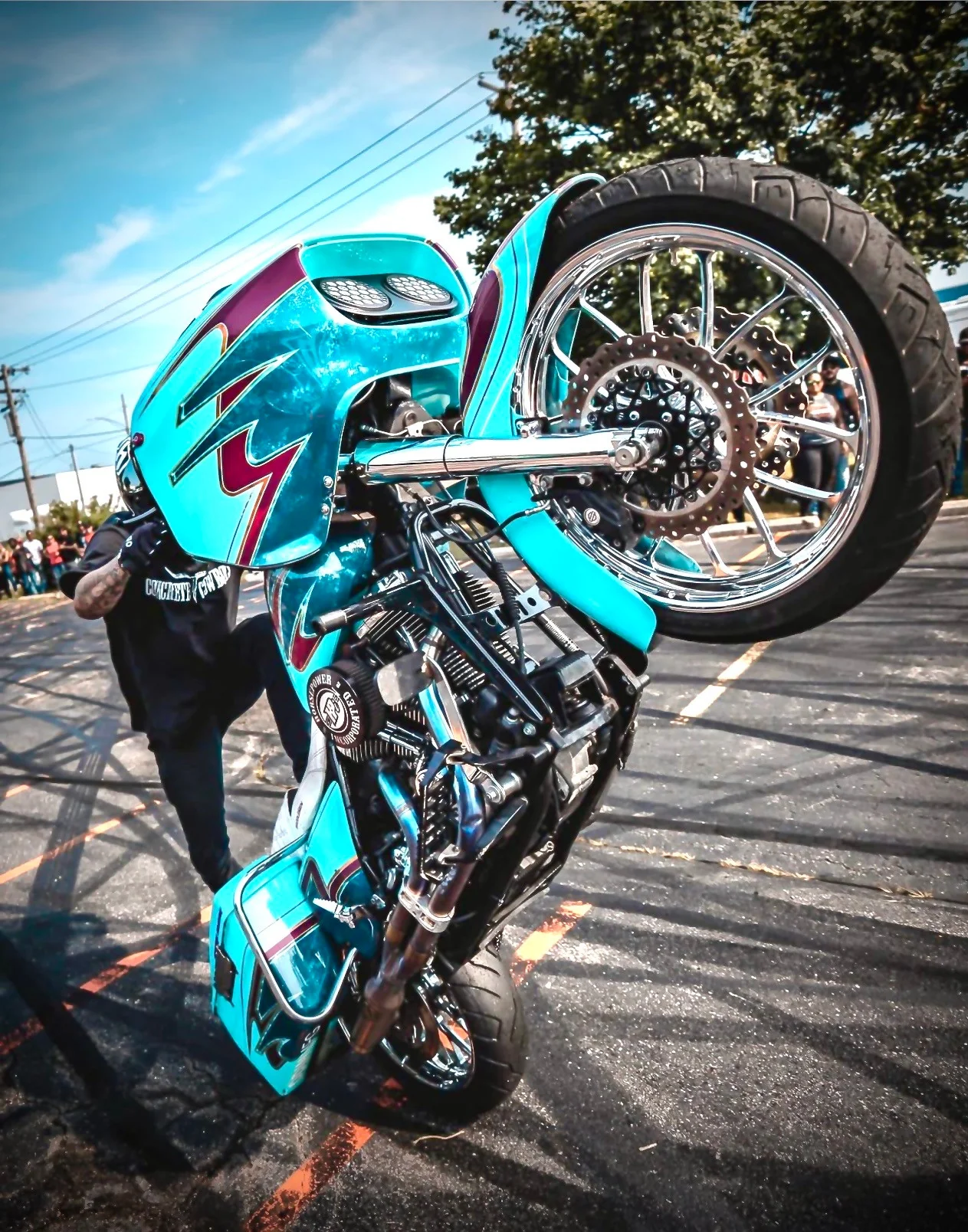BUNG KING - Crash bar HIGWAY pegs - Touring - Image 6