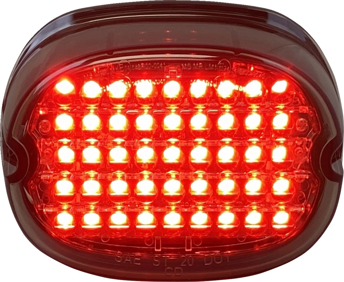 CUSTOM DYNAMICS Feu arrière low-profile à LED - sans éclairage de plaque - fumé