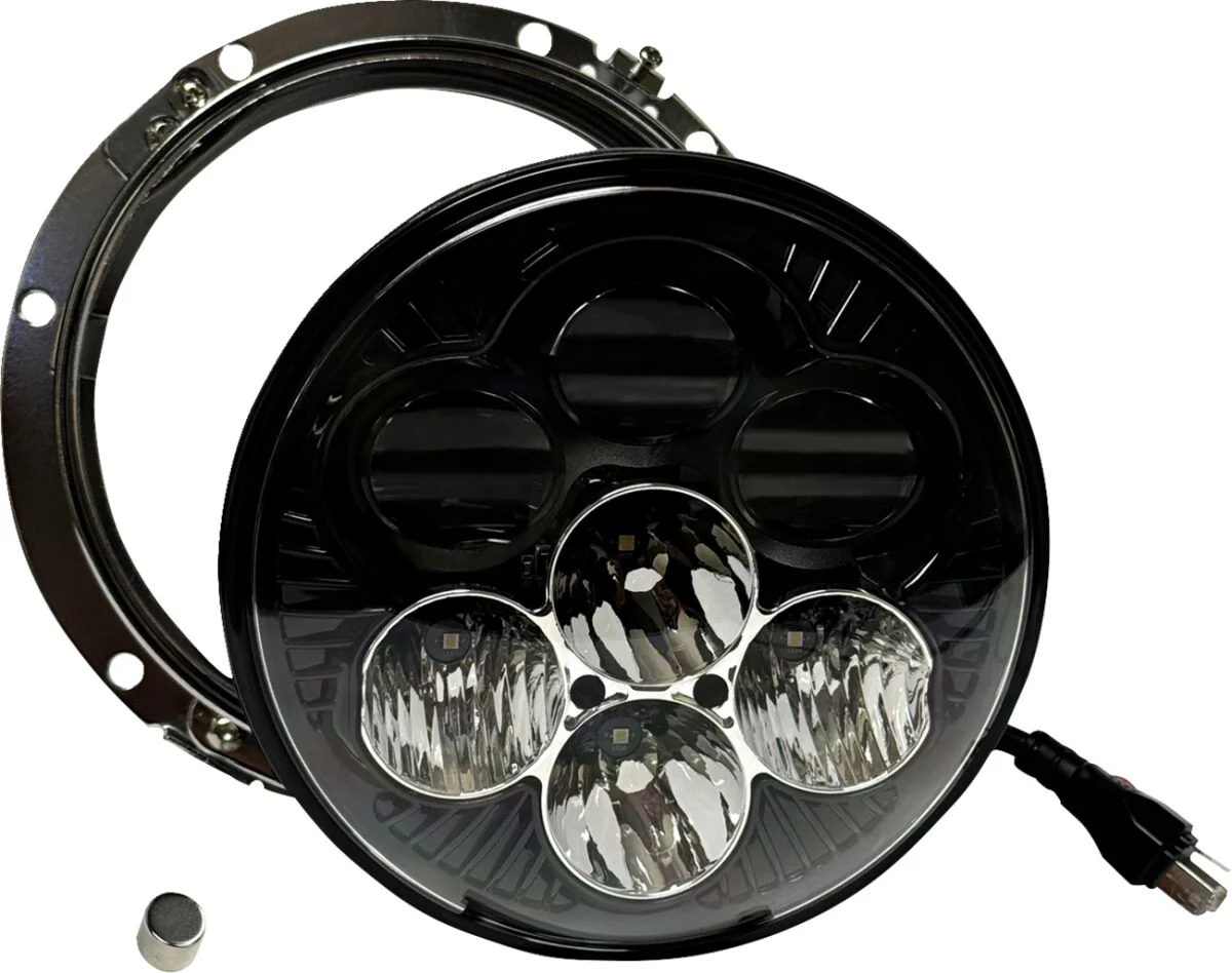 CUSTOM DYNAMICS Phare à LED Shark Demon de 7” avec rétroéclairage - Touring 14+