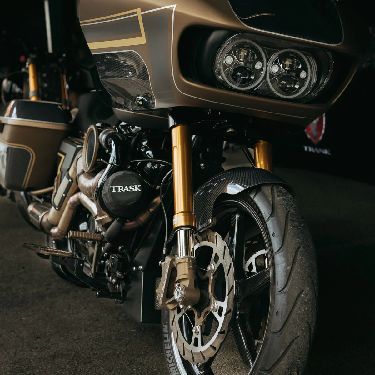 CUSTOM DYNAMICS Phare à LED TruBEAM - Road glide 15+ - Noir - Image 3