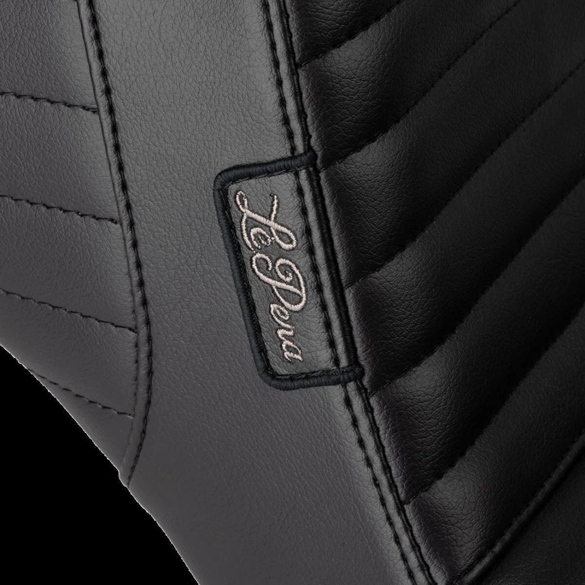LE PERA Selle Tailwhip Daddy Long Legs pleated - Softail 18+ - Image 2