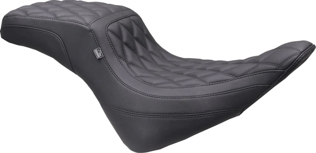 MUSTANG Selle Squareback