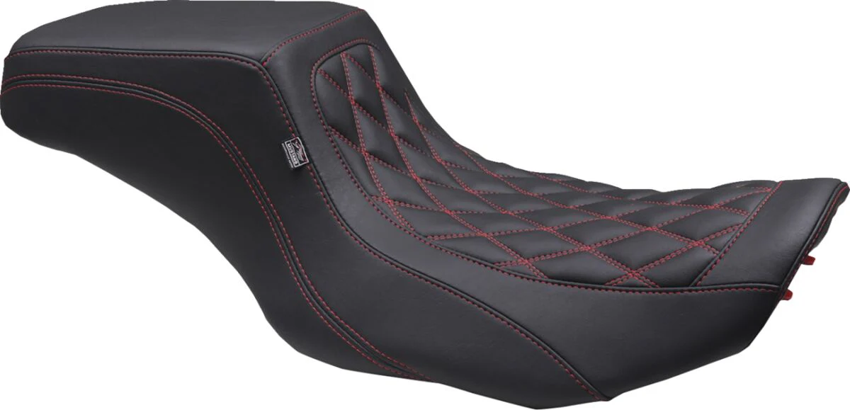 MUSTANG Selle Squareback à coutures doubles en losanges