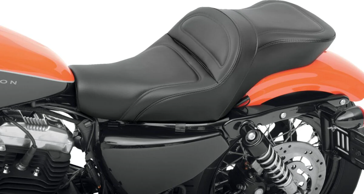 SADDLEMEN Selle Explorer - Sportster 04-22 - réservoir 12 litres
