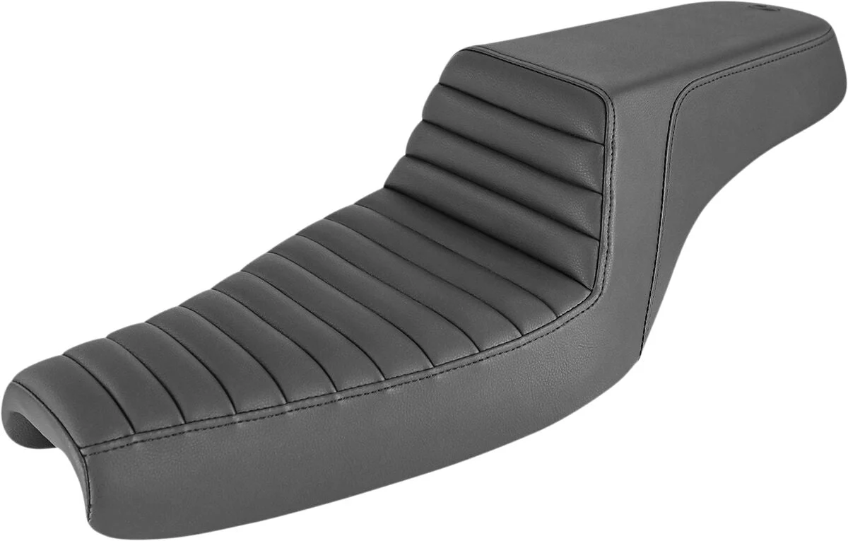 SADDLEMEN Selle Step-Up surpiqure conducteur - sportster 04+ - réservoir 12 litres