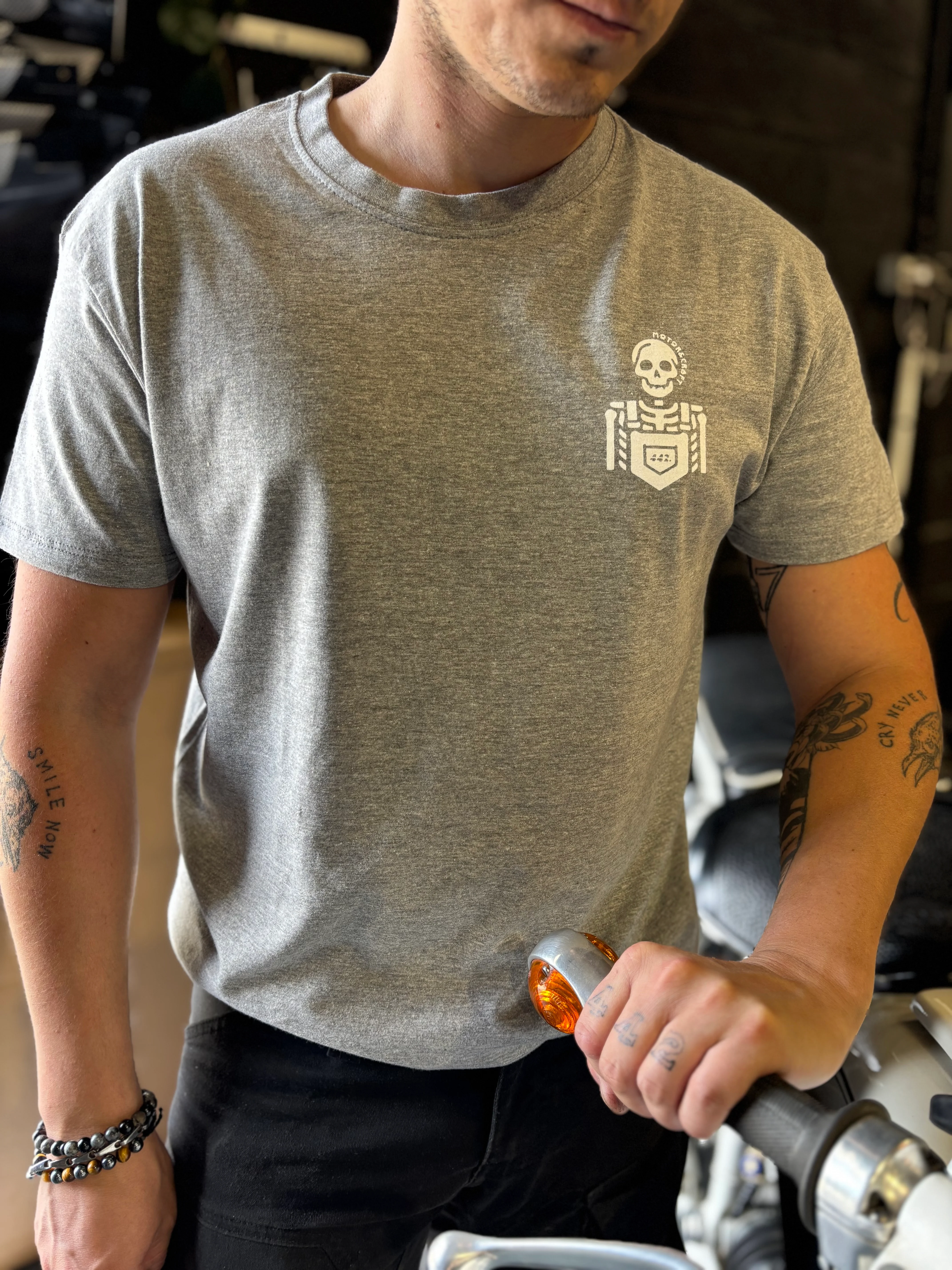 T-shirt 442 "motor & craft" gris - Image 4