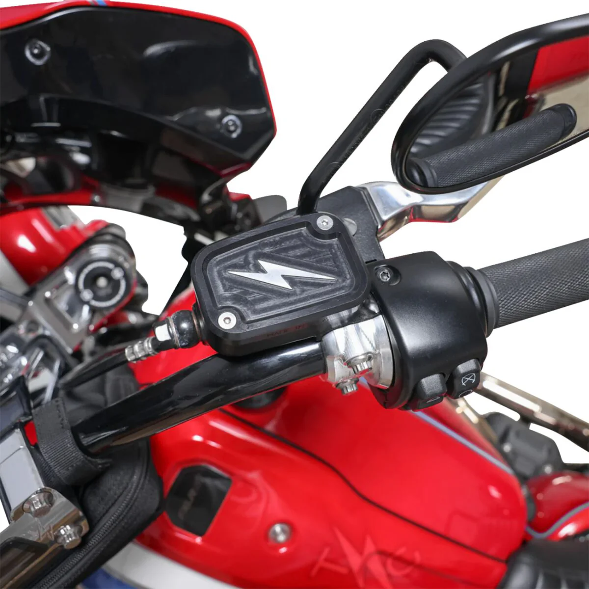 THRASHIN SUPPLY Couvercle de maître-cylindre - Softail M8 18+ - Avant/arrière - Image 2